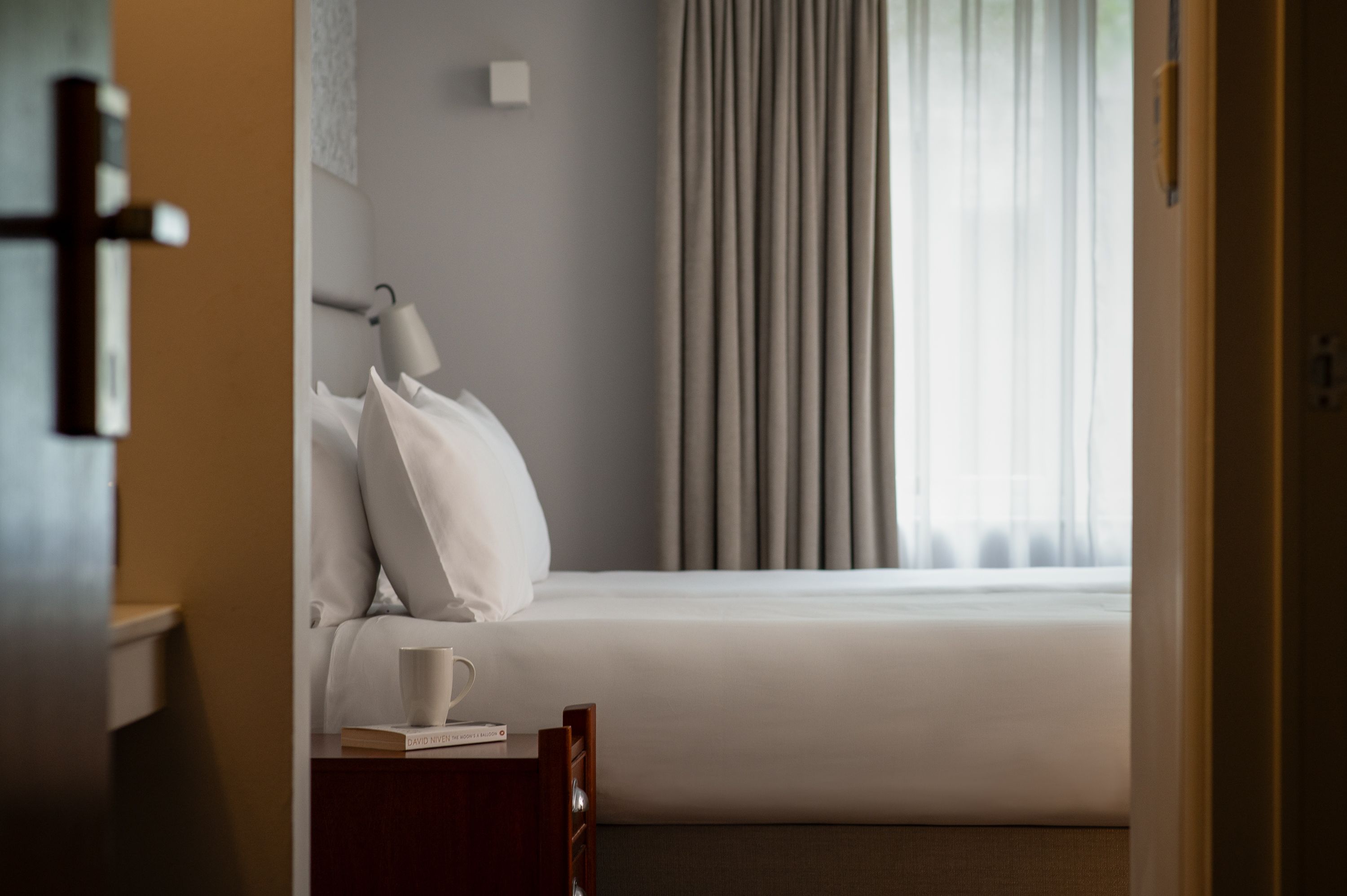 Twin bedroom